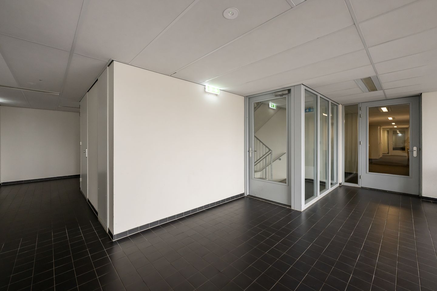 Foto 44 van Laan der Nederlanden 68-G