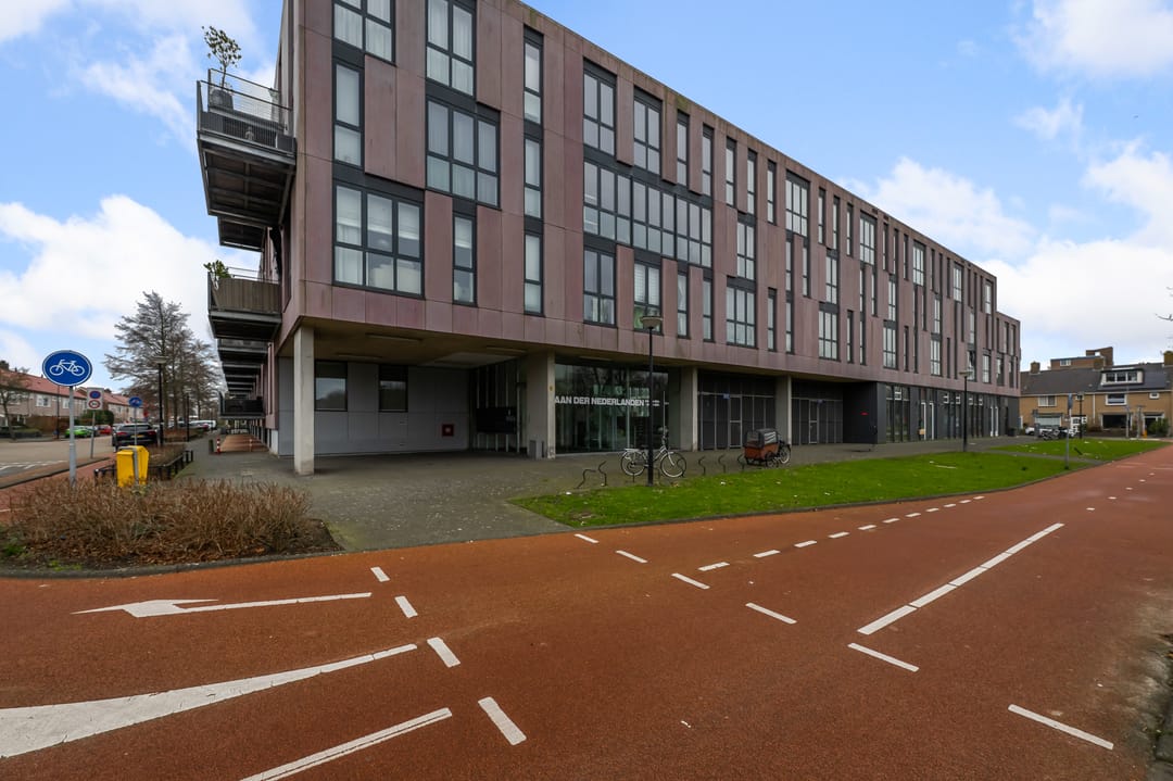 Foto 46 van Laan der Nederlanden 68-G