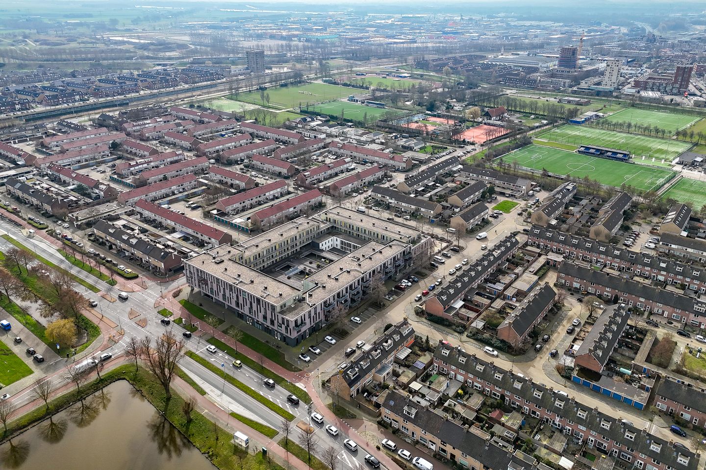 Foto 50 van Laan der Nederlanden 68-G