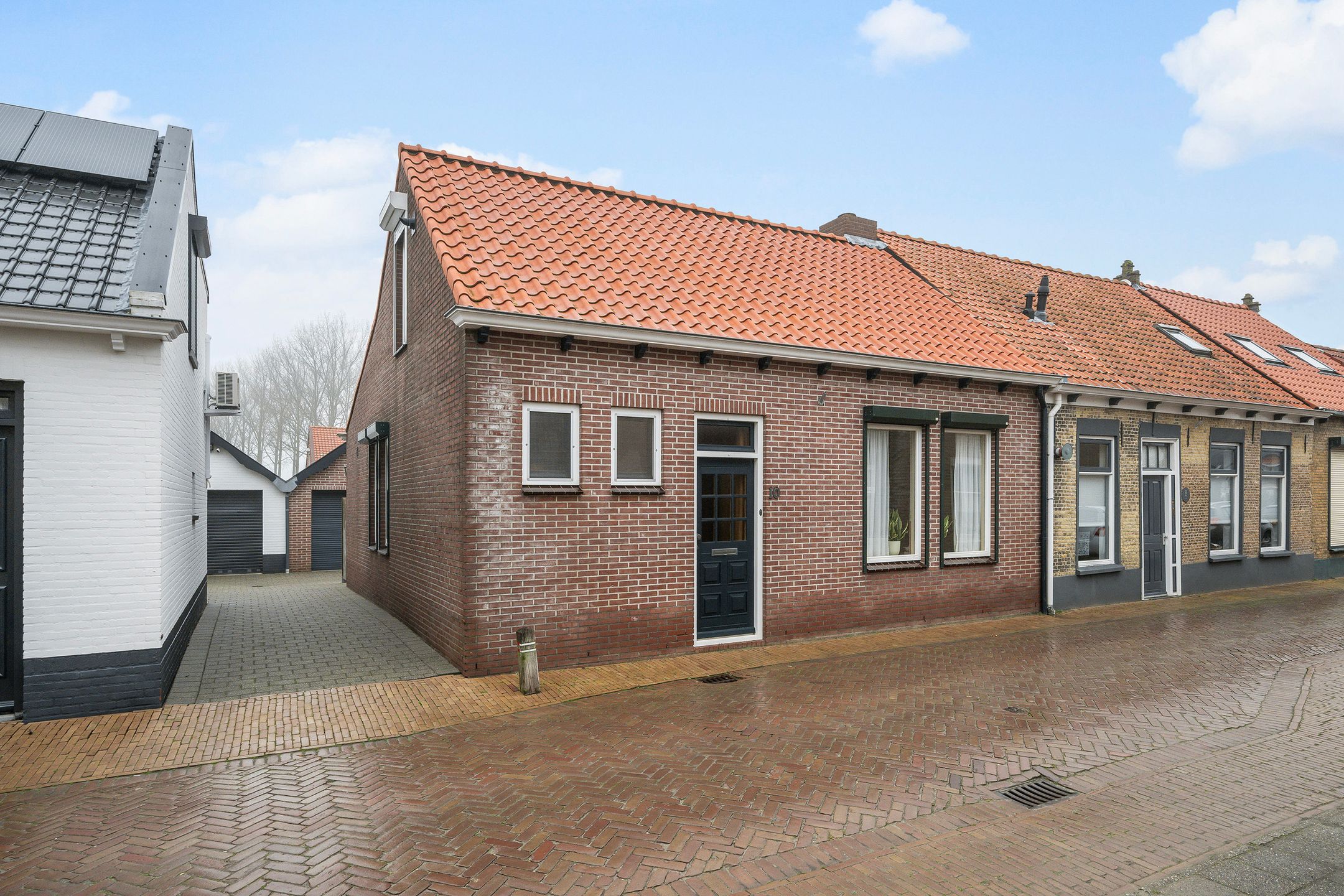 Buying a house in The Netherlands., Tienhoven 10