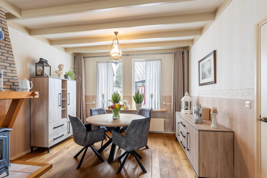 Foto 11 van Tienhoven 10