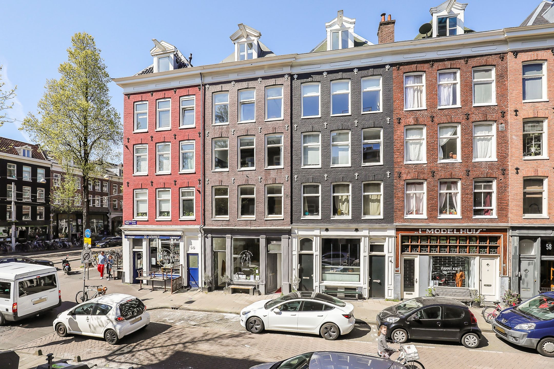 Photo 12 of Jacob van Lennepstraat 64-2B