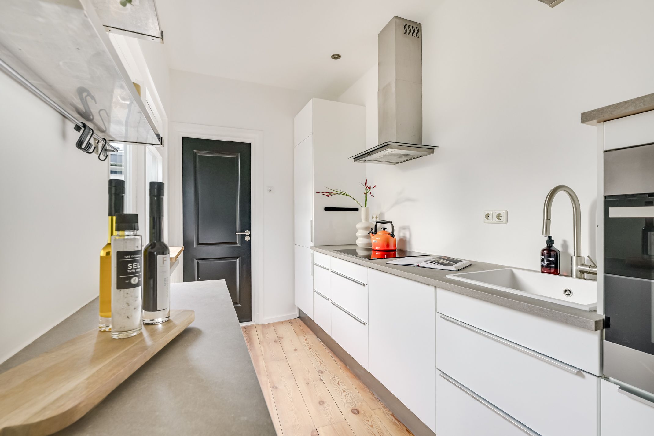 Photo 21 of Cremerstraat 62