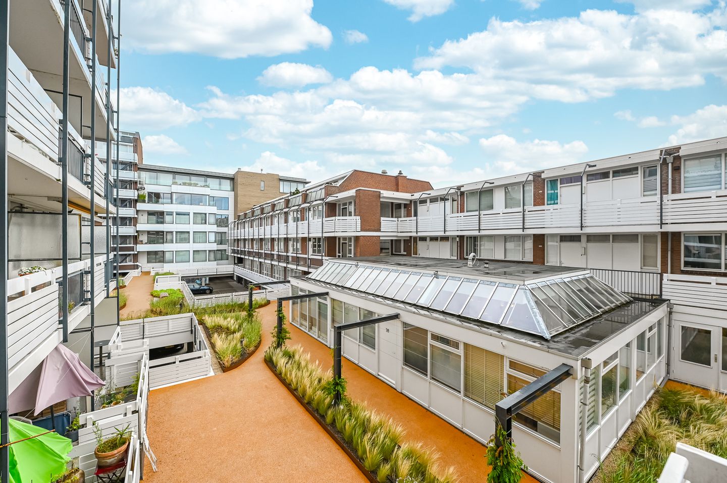 Foto 14 van Frederikstraat 609