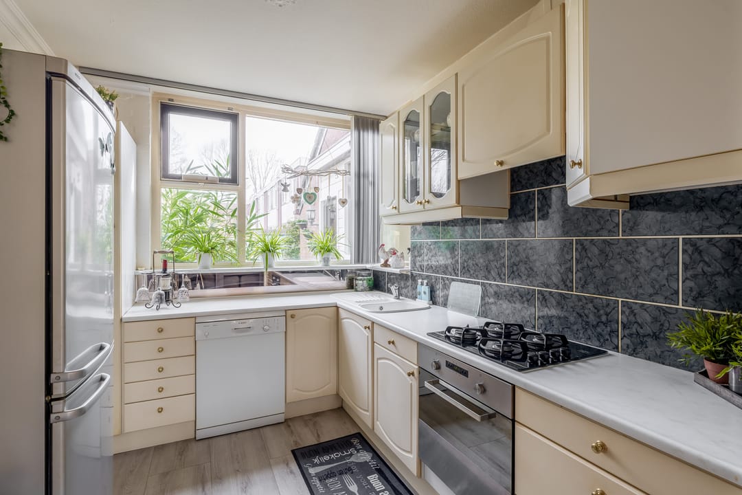 Foto 8 van Esdoornlaan 34