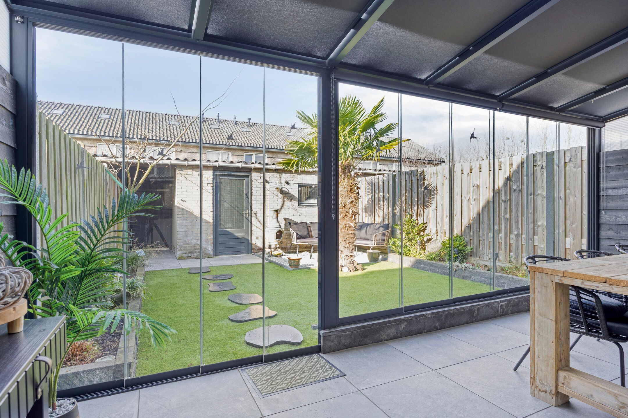 Modern Renovated Family Home with Luxury Finishes in Tongelre — 31