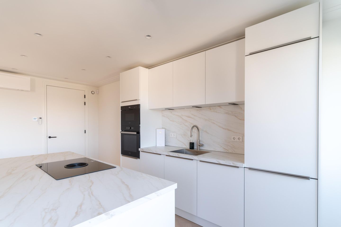 Photo 20 of Houtplein 10-B