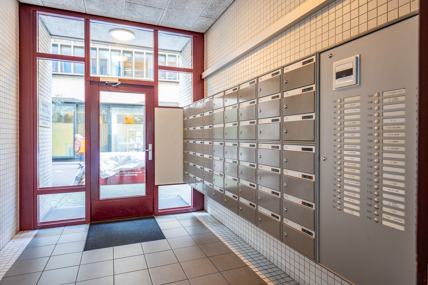 Photo 10 of Korte Houtstraat 80