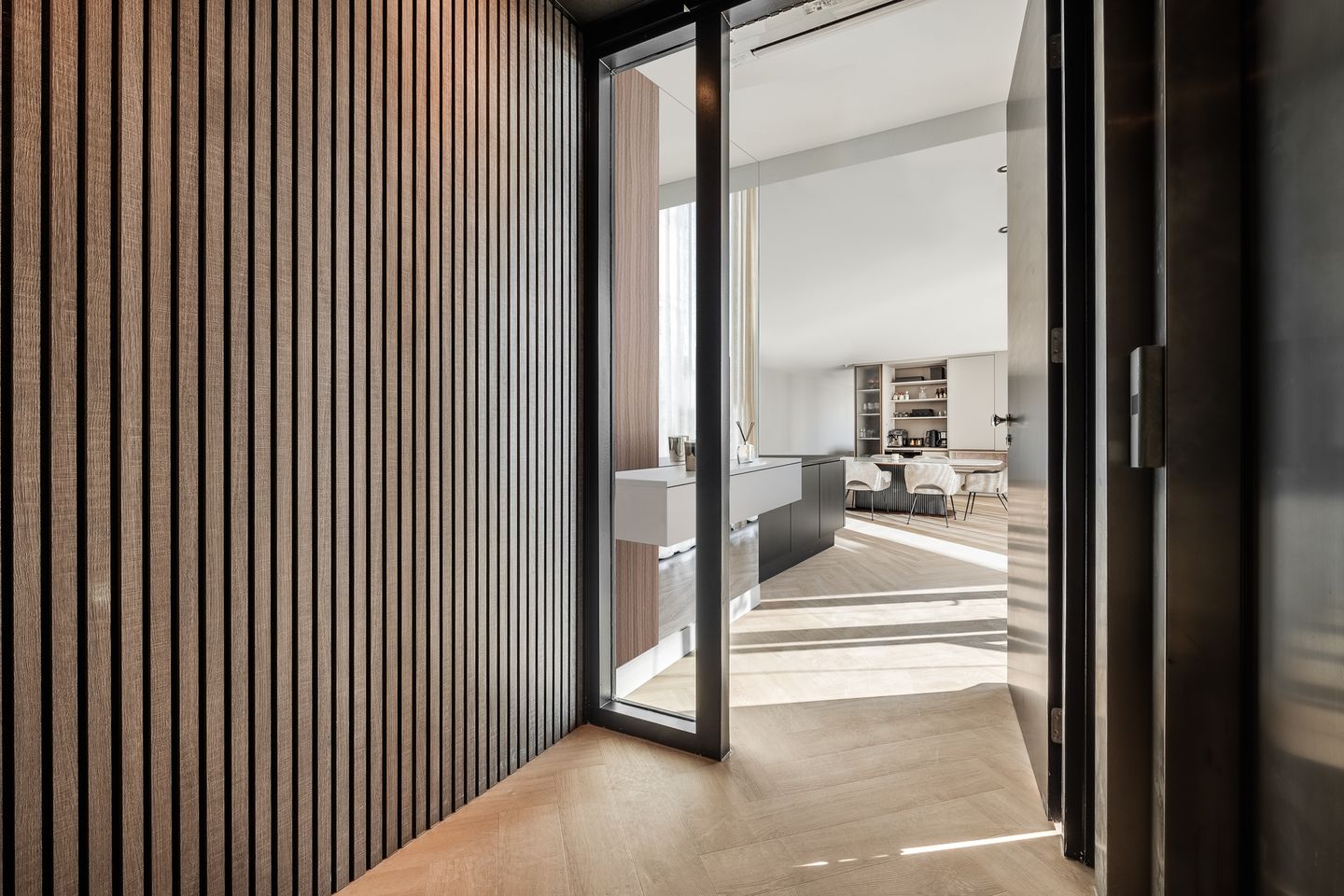 Foto 5 van Zilverparkkade 132