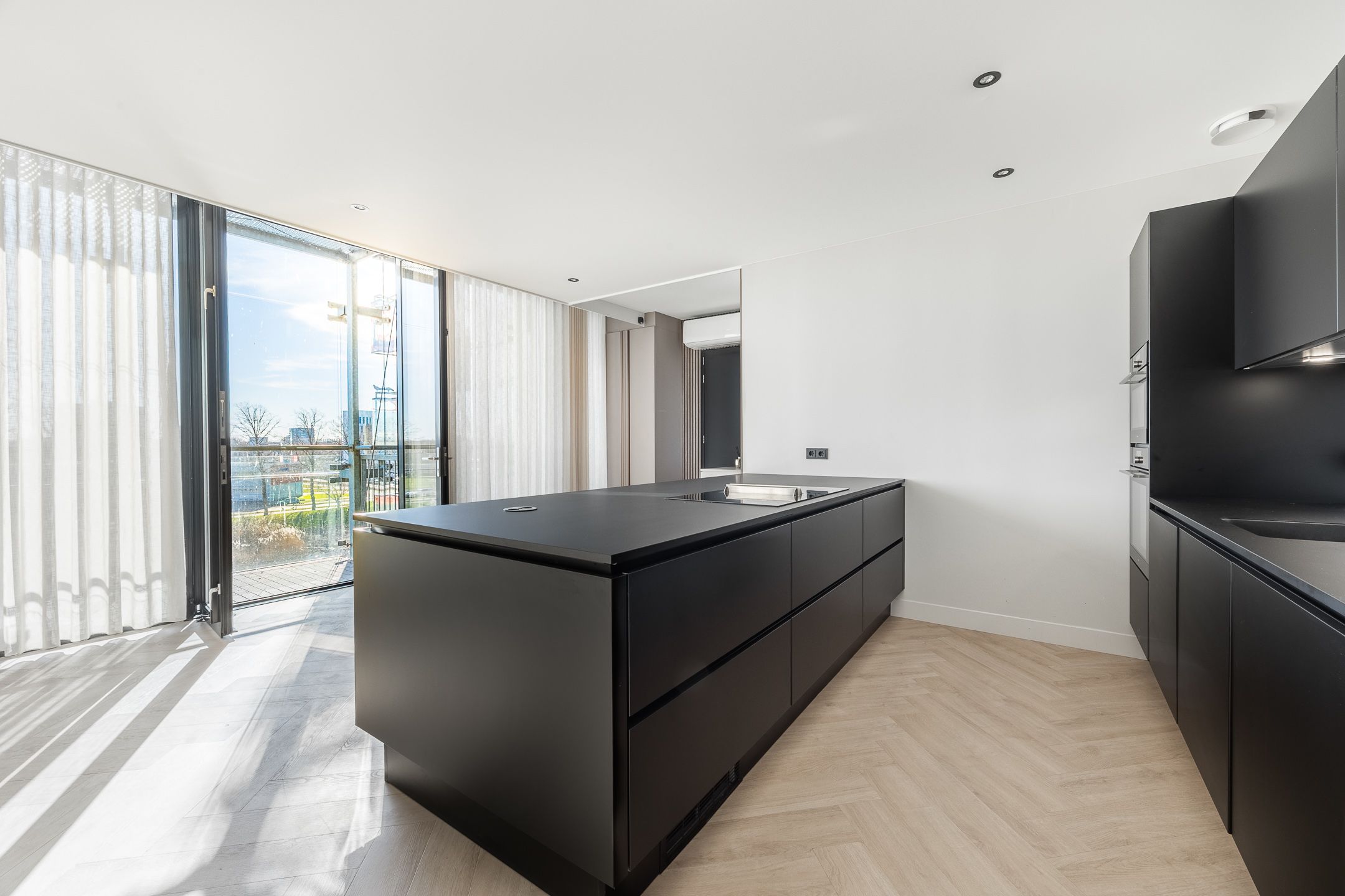 Foto 9 van Zilverparkkade 132