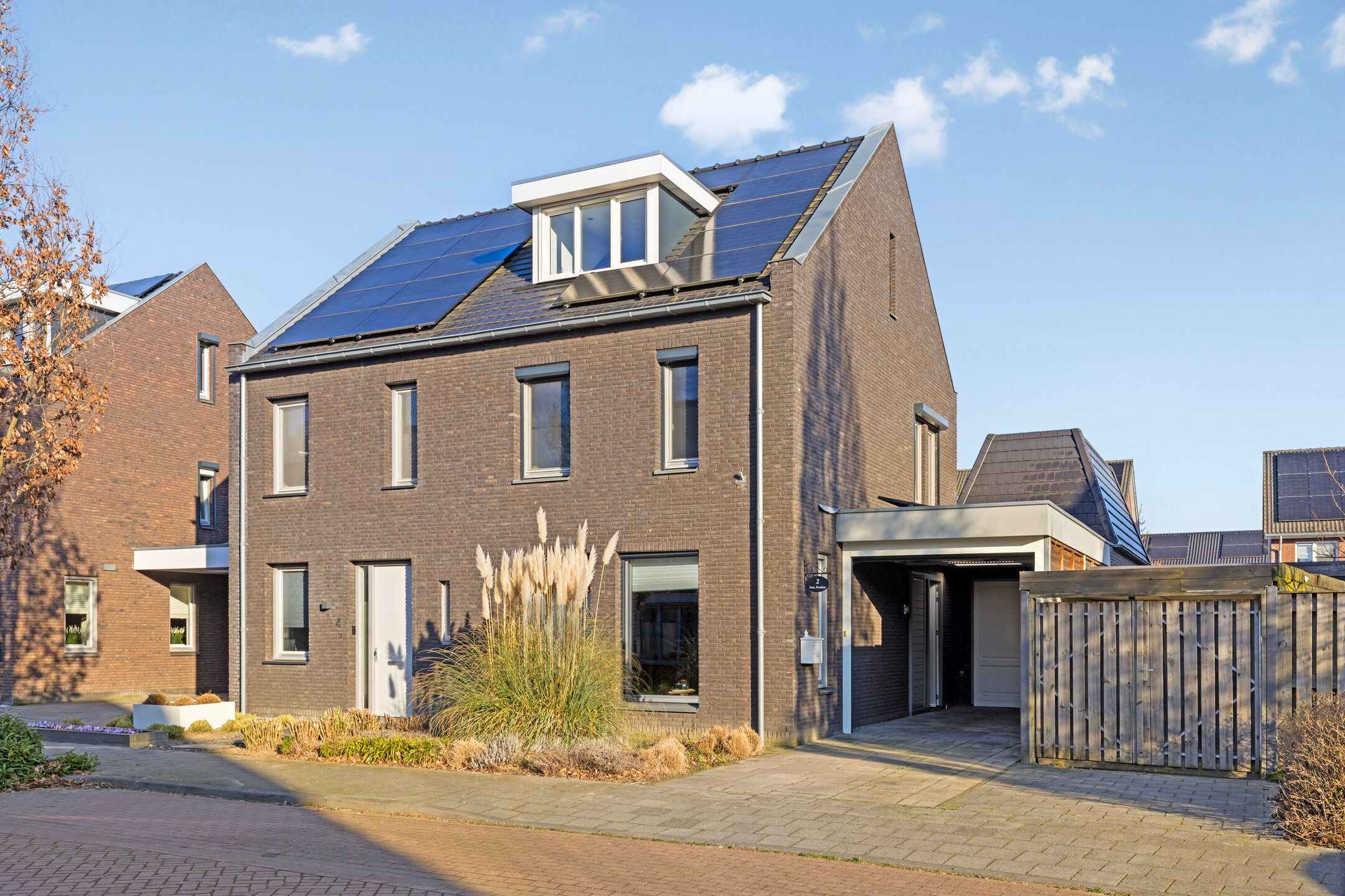 Buying a house in The Netherlands., Koolwitje 2