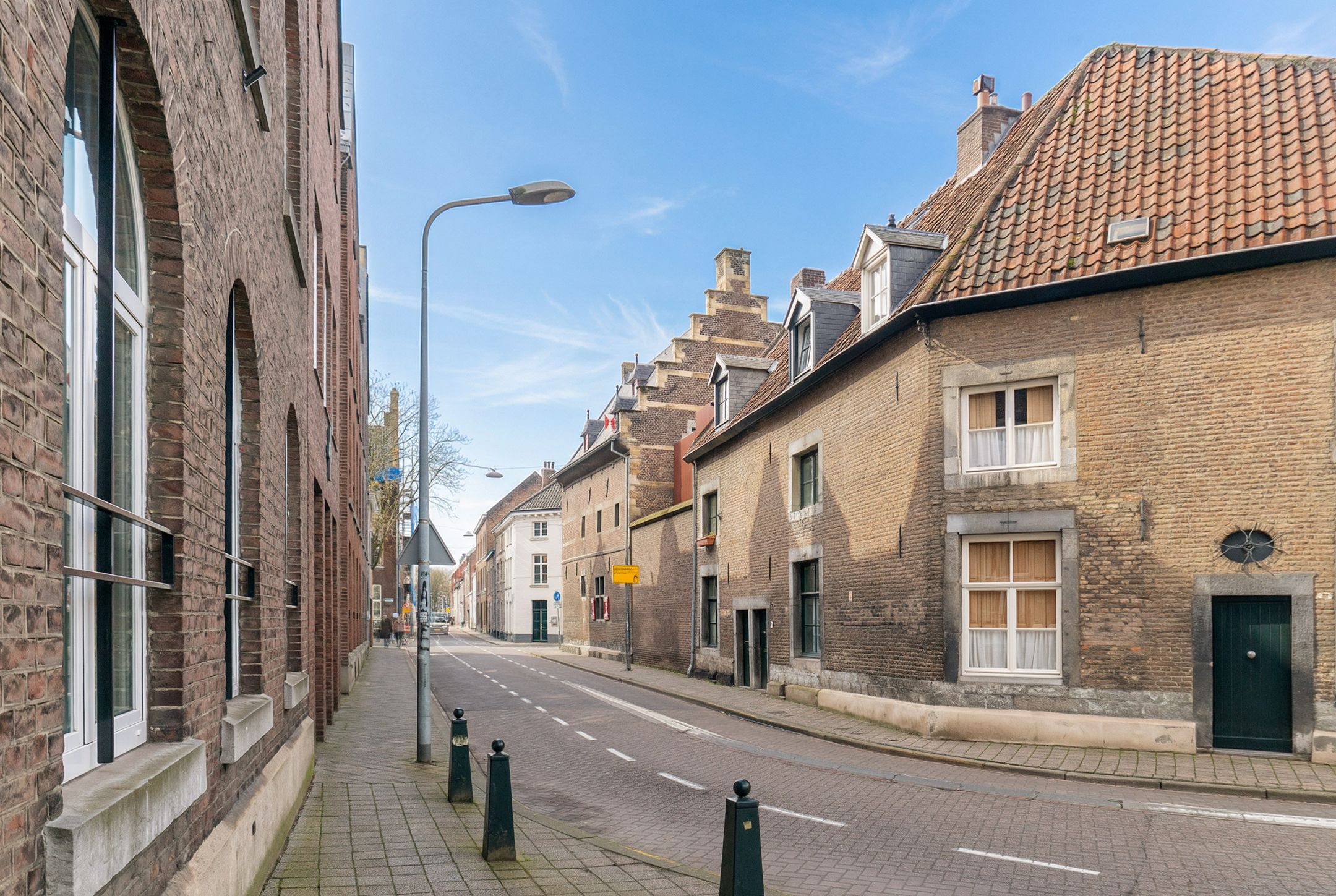 Historic Monumental Townhouse in Central Maastricht — 21