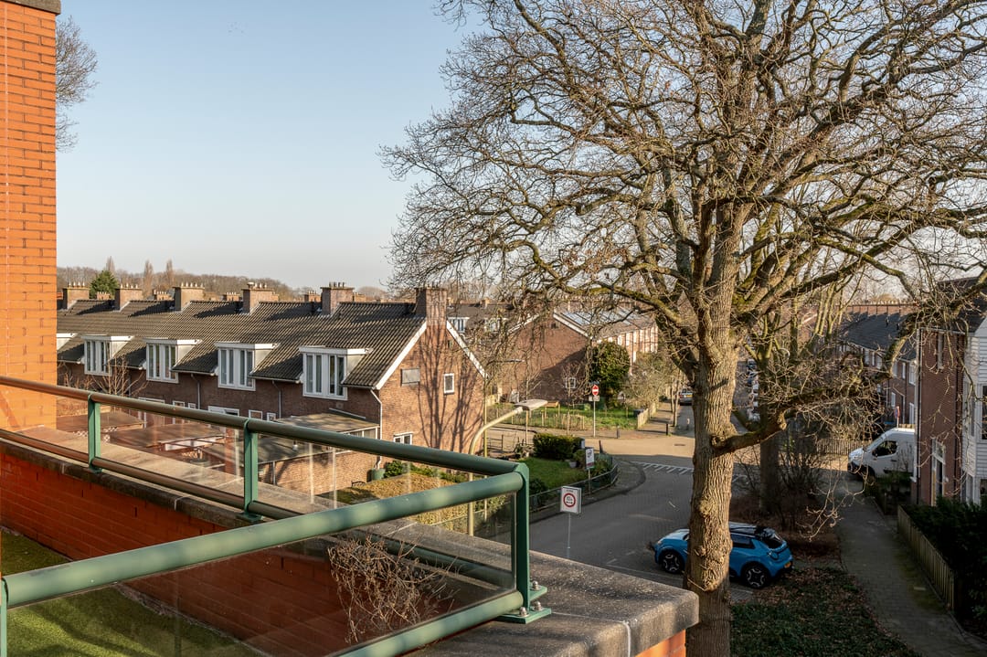 Foto 16 van Van Bommellaan 43