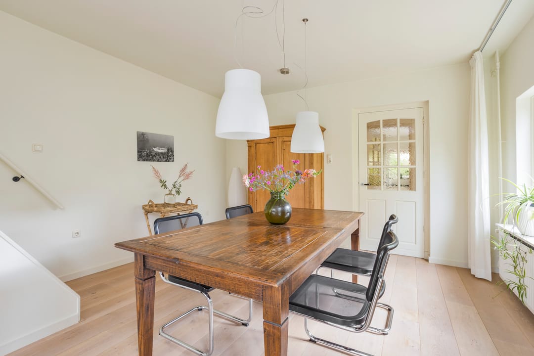 Charming 1930s Semi-Detached House with Modern Renovations in Rheden — 12