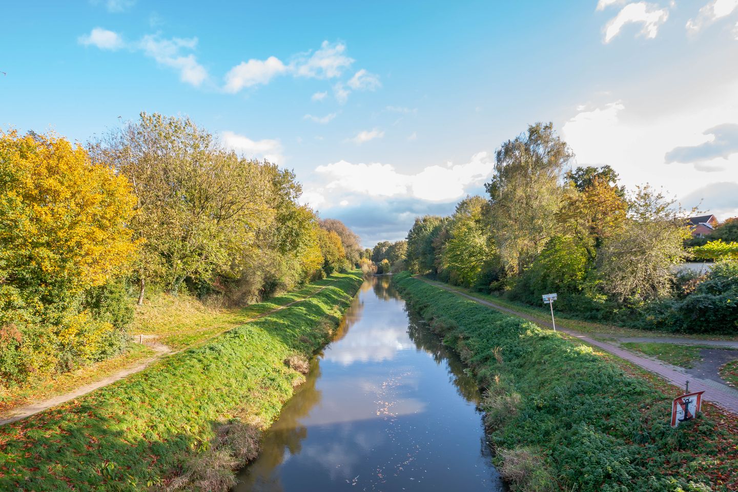 Detached villa by the river Vechte in Nordhorn — 40