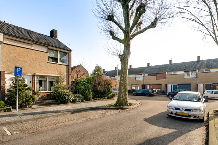 Foto 3 van Houtsnipstraat 2