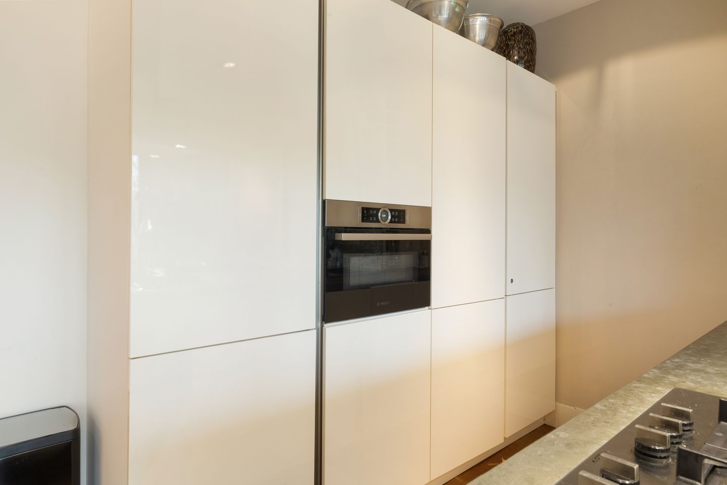 Luxury Freehold Apartment with Forest Views in Amsterdam Zuid — 19
