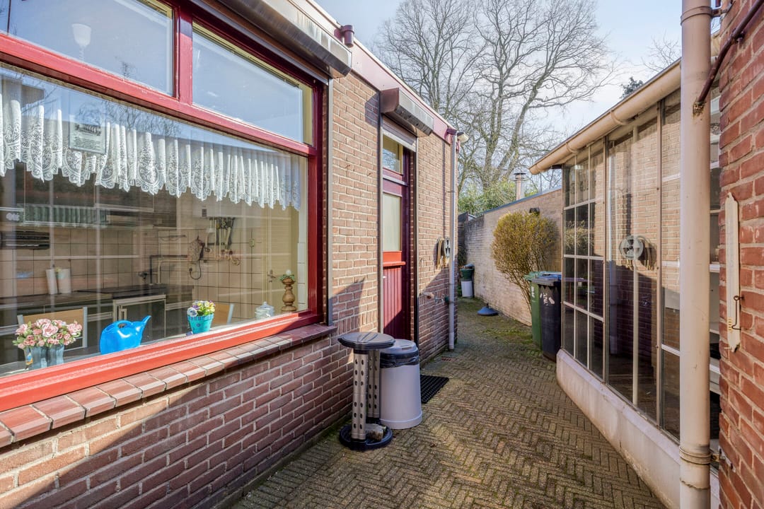 Foto 23 van Bredaseweg 75