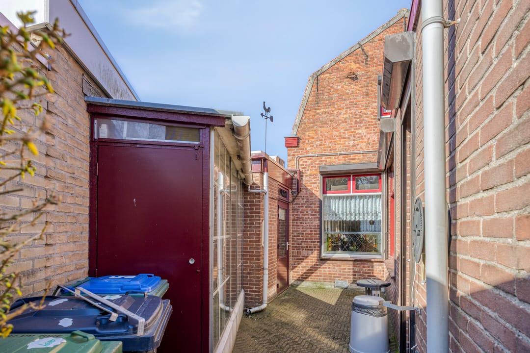 Foto 26 van Bredaseweg 75