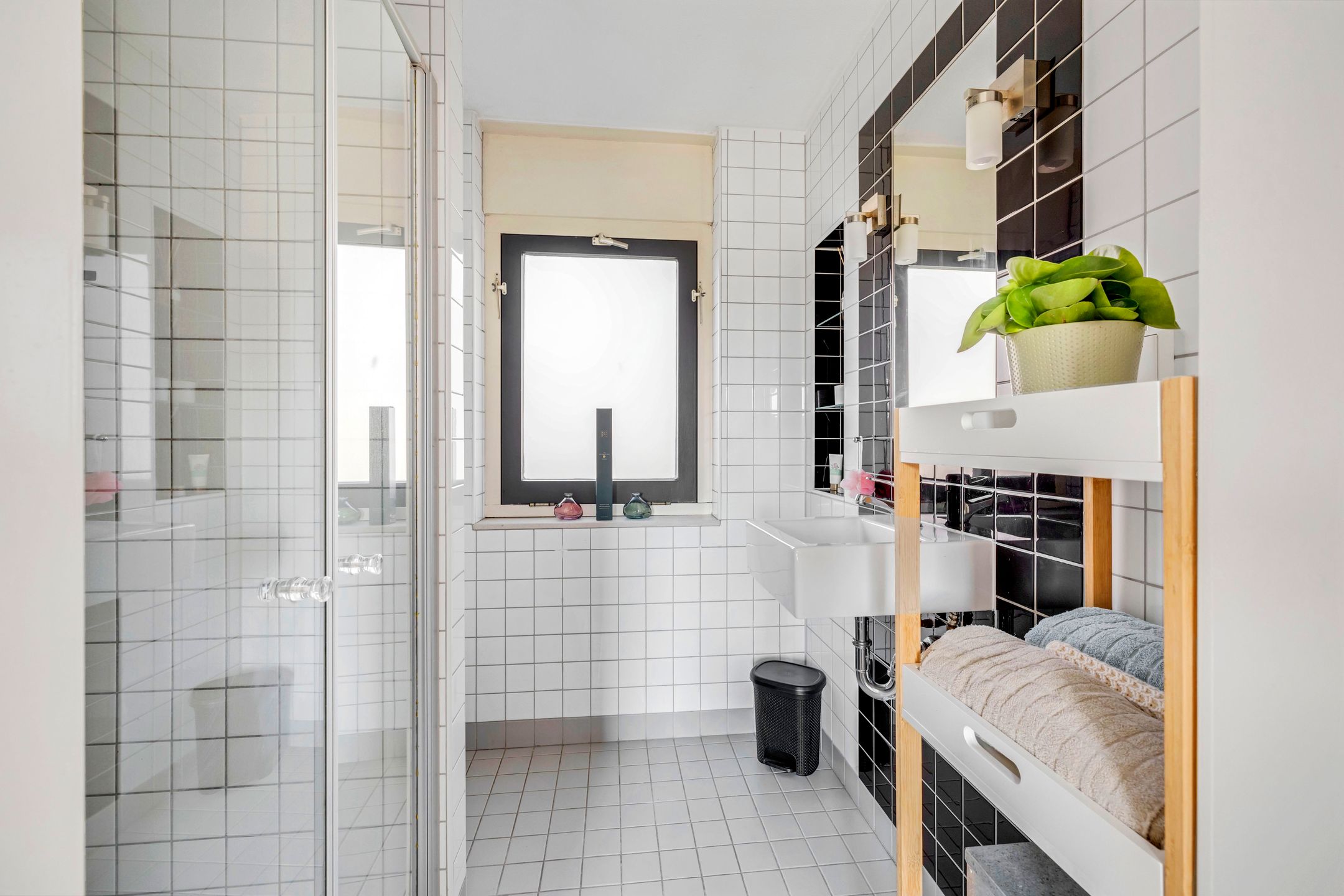 Foto 24 van Burgemeester Honnerlage Gretelaan 41