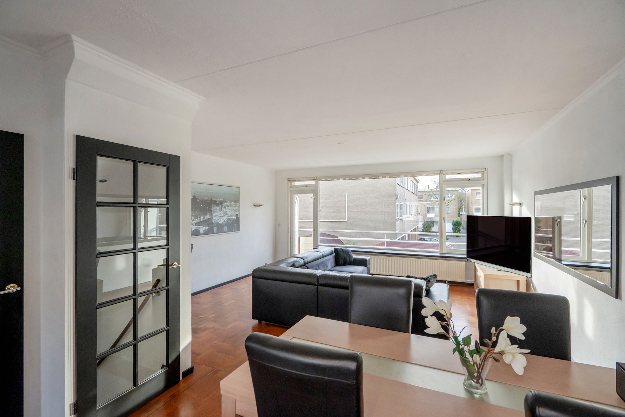 Energy-Efficient Drive-In Home with Garden in Zoetermeer — 12