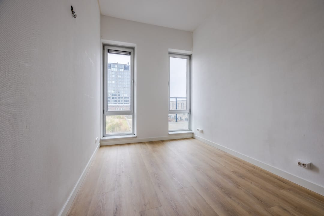 Modern 3-room apartment with terrace and parking in Binckhorst, Den Haag — 21
