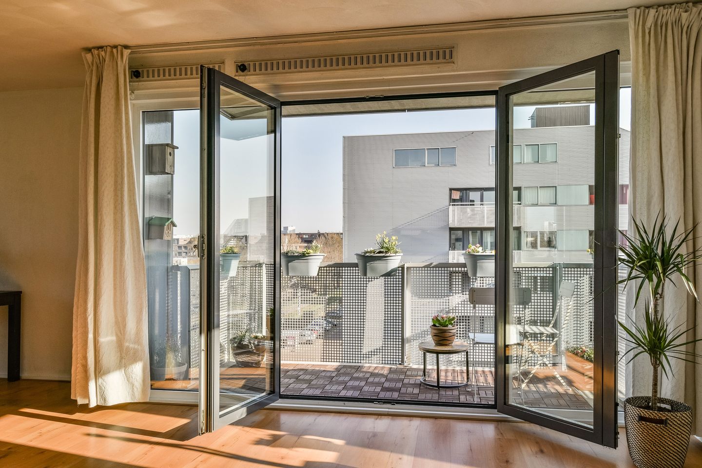 Foto 5 van Ladogameerhof 165