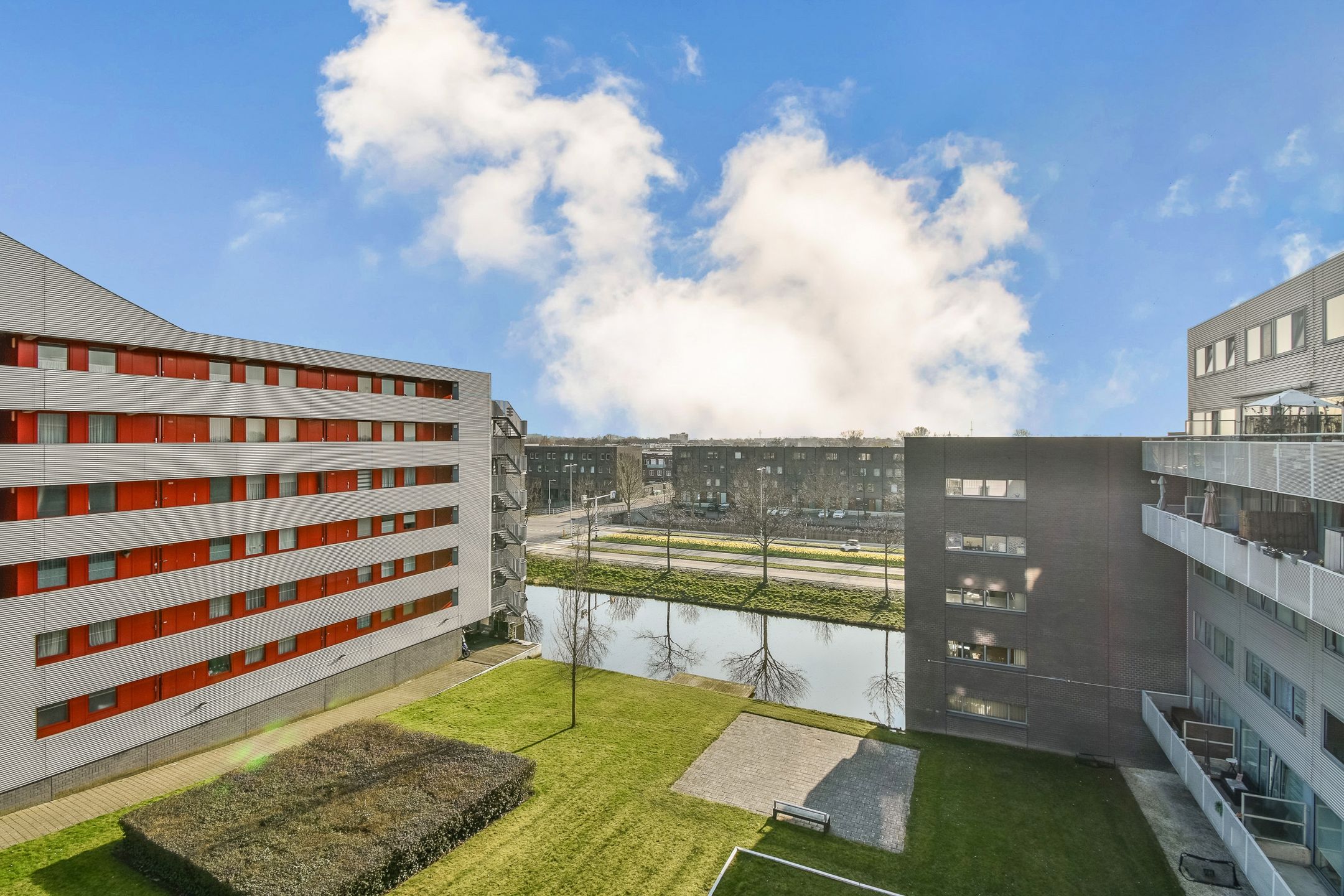 Foto 6 van Ladogameerhof 165