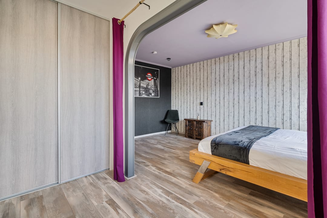 Spacious and Bright Terraced House with Sunny Southwest Backyard in Houten — 15