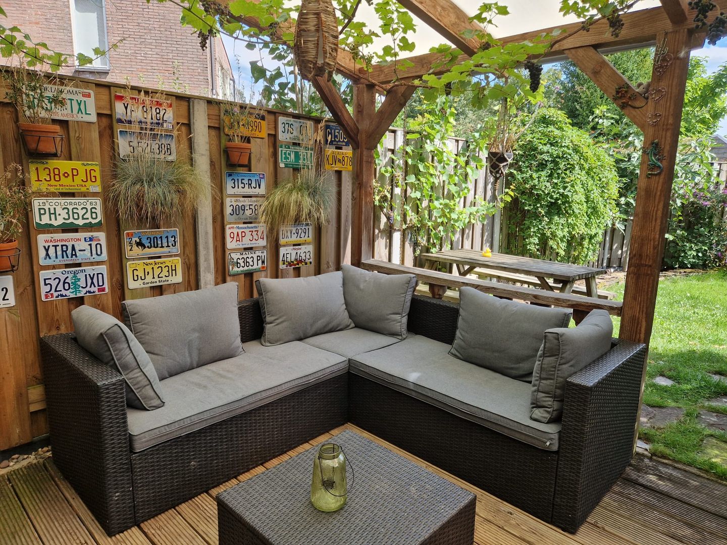 Spacious and Bright Terraced House with Sunny Southwest Backyard in Houten — 34
