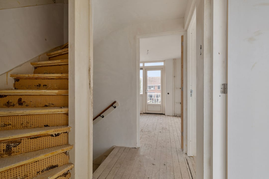 Foto 13 van Weigelialaan 38