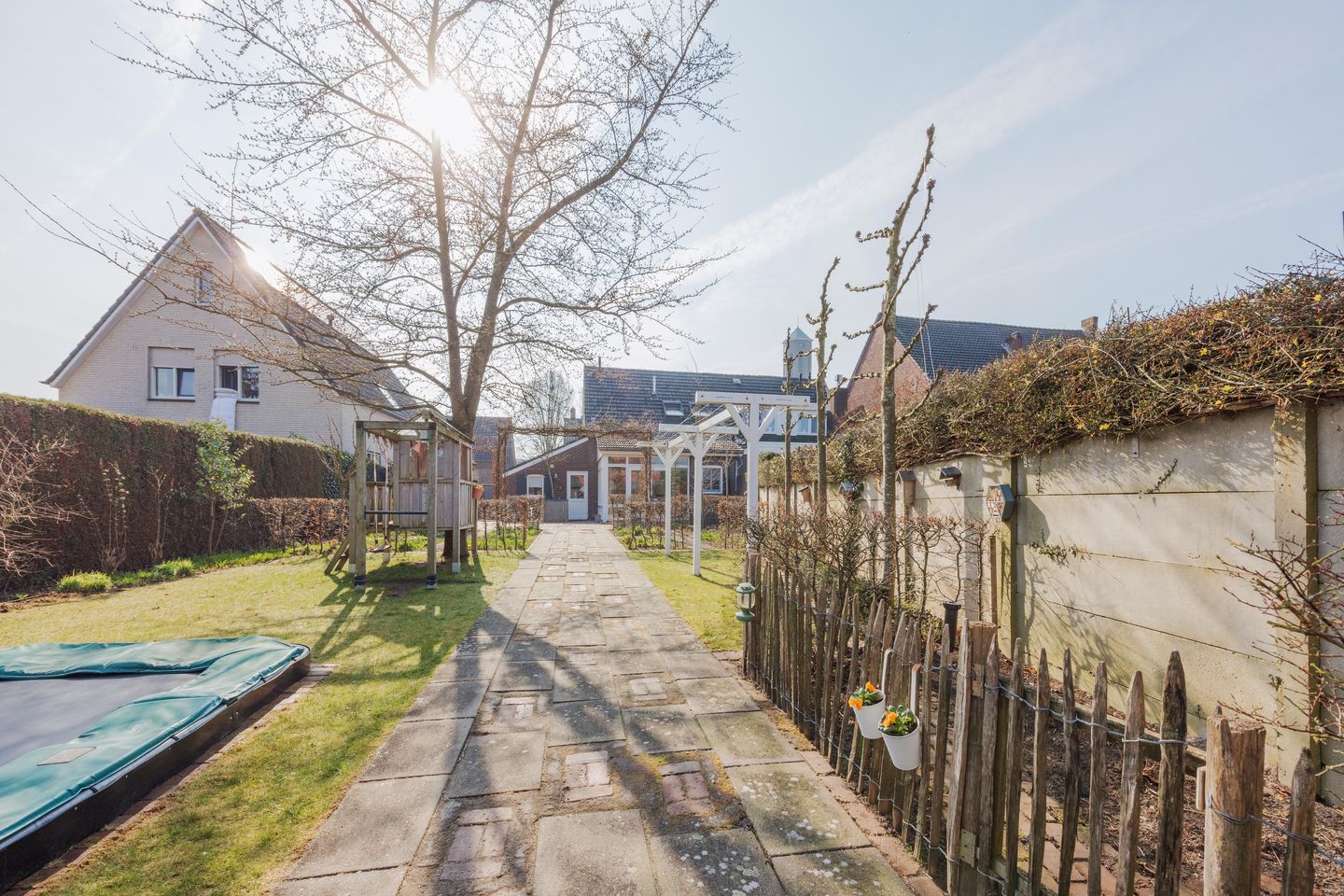 Charming Renovated Two-Storey Home with Large Garden in Horst Centre — 41