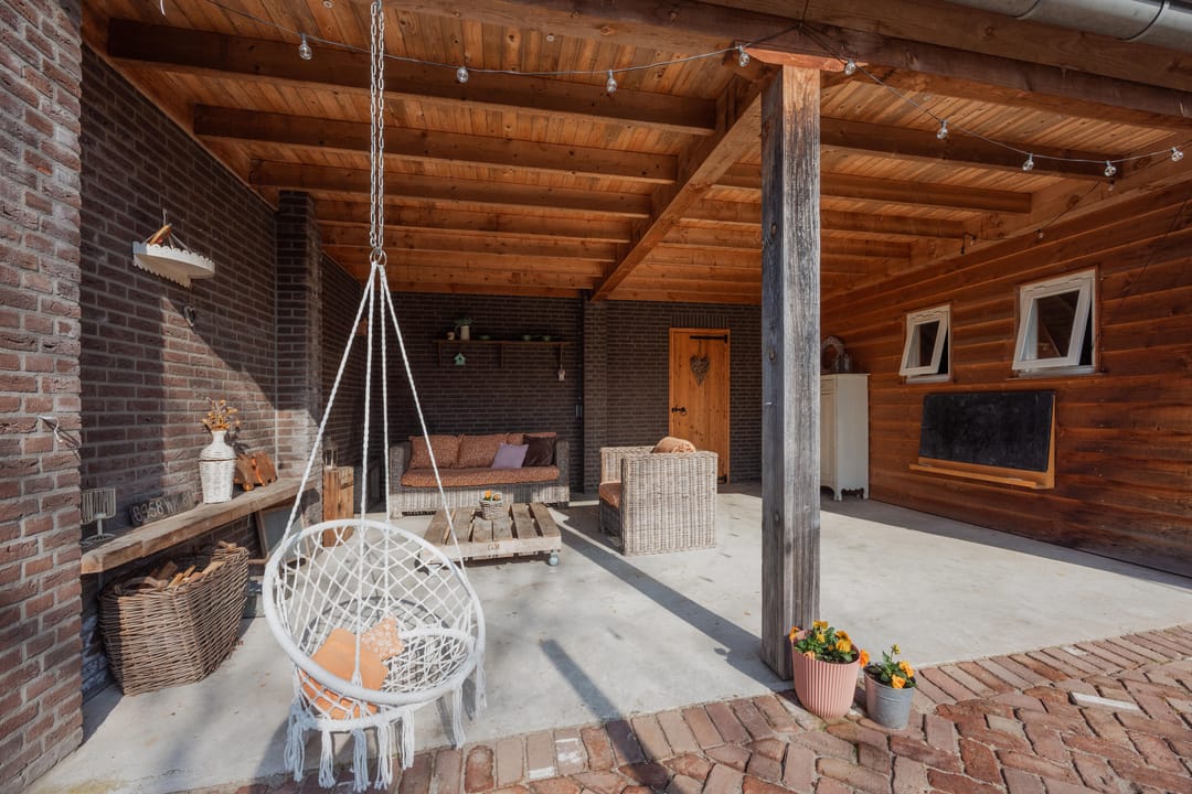 Charming Renovated Two-Storey Home with Large Garden in Horst Centre — 43