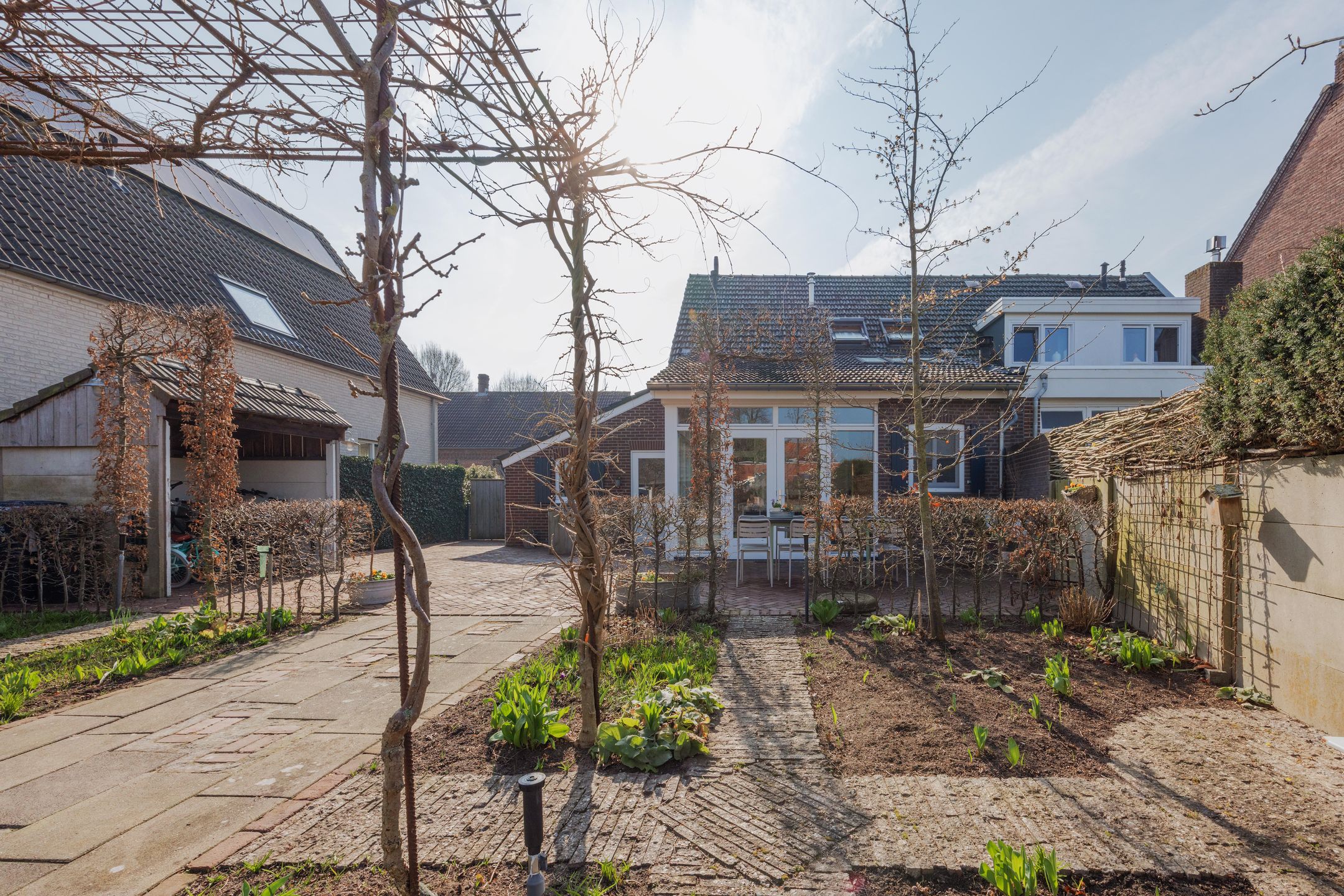 Charming Renovated Two-Storey Home with Large Garden in Horst Centre — 45
