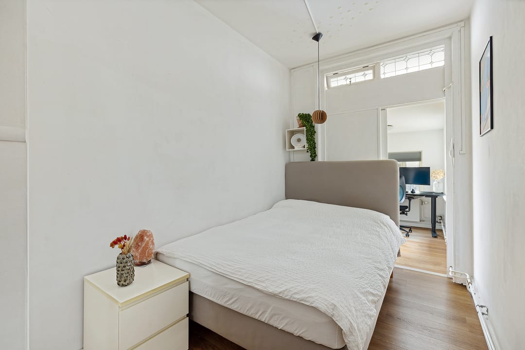 Foto 16 van Nieuwravenstraat 15