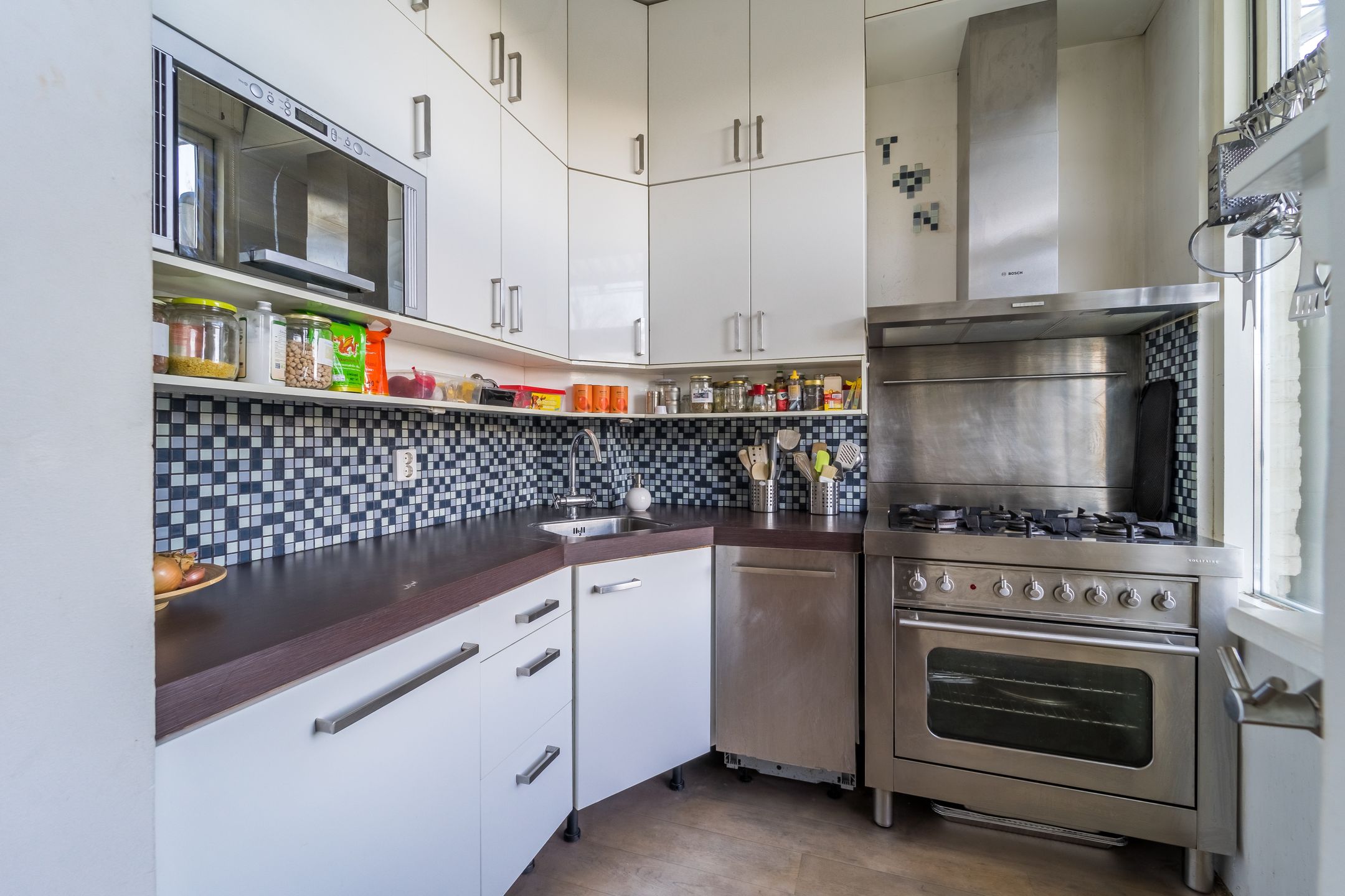 Charming 2-room apartment on freehold land in Amsterdam Linnaeusparkbuurt — 12