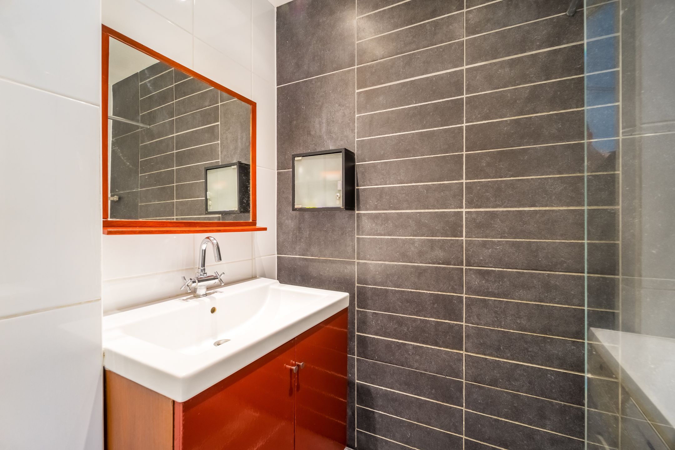 Charming 2-room apartment on freehold land in Amsterdam Linnaeusparkbuurt — 21