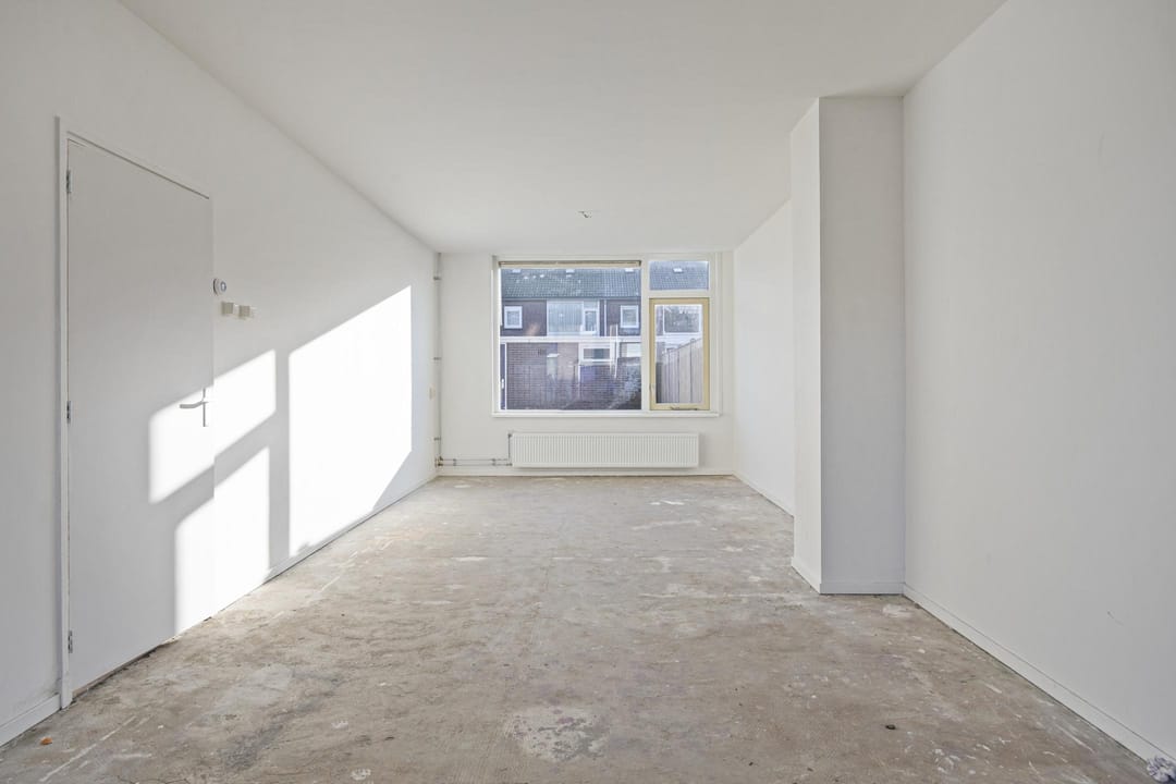 Spacious Family Home with 4 Bedrooms in Heusdenhout — 13