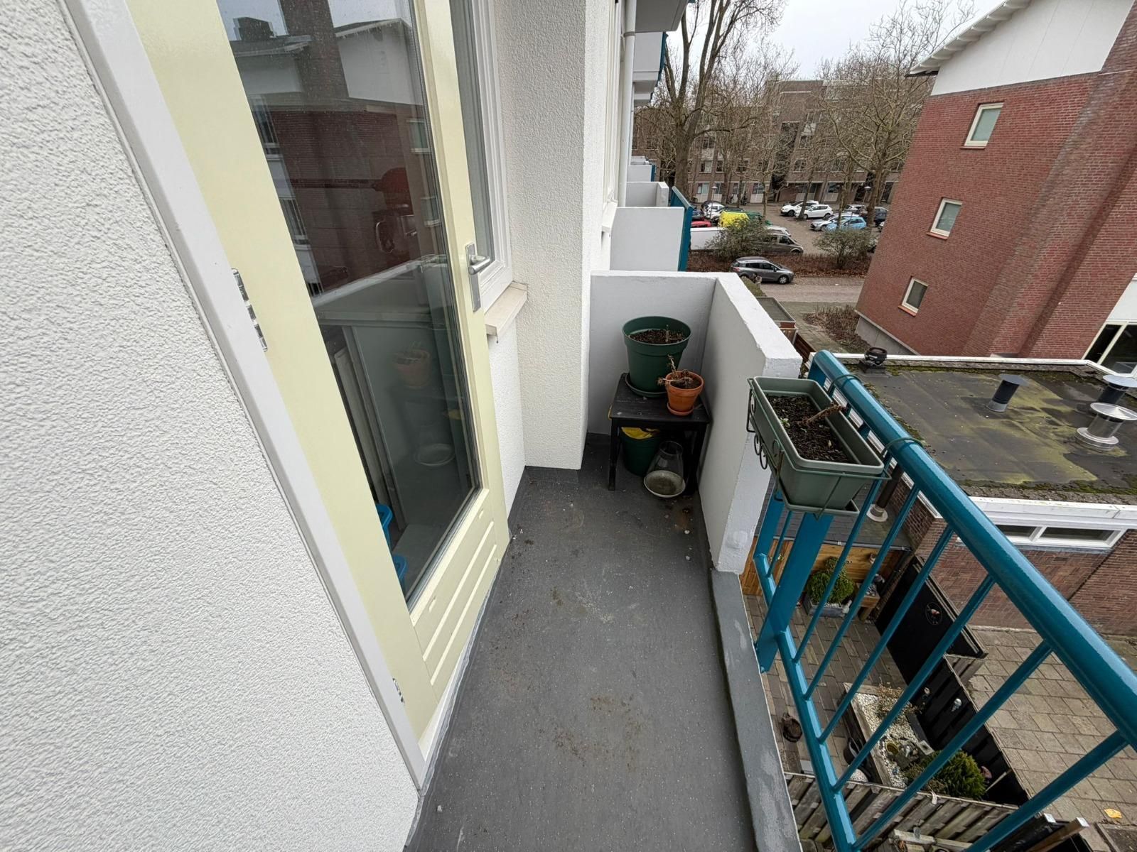 Foto 15 van Van Lodensteynstraat 128