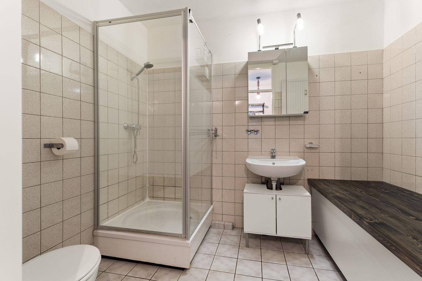 Light apartment with balcony and private parking in Nijmegen city center — 24