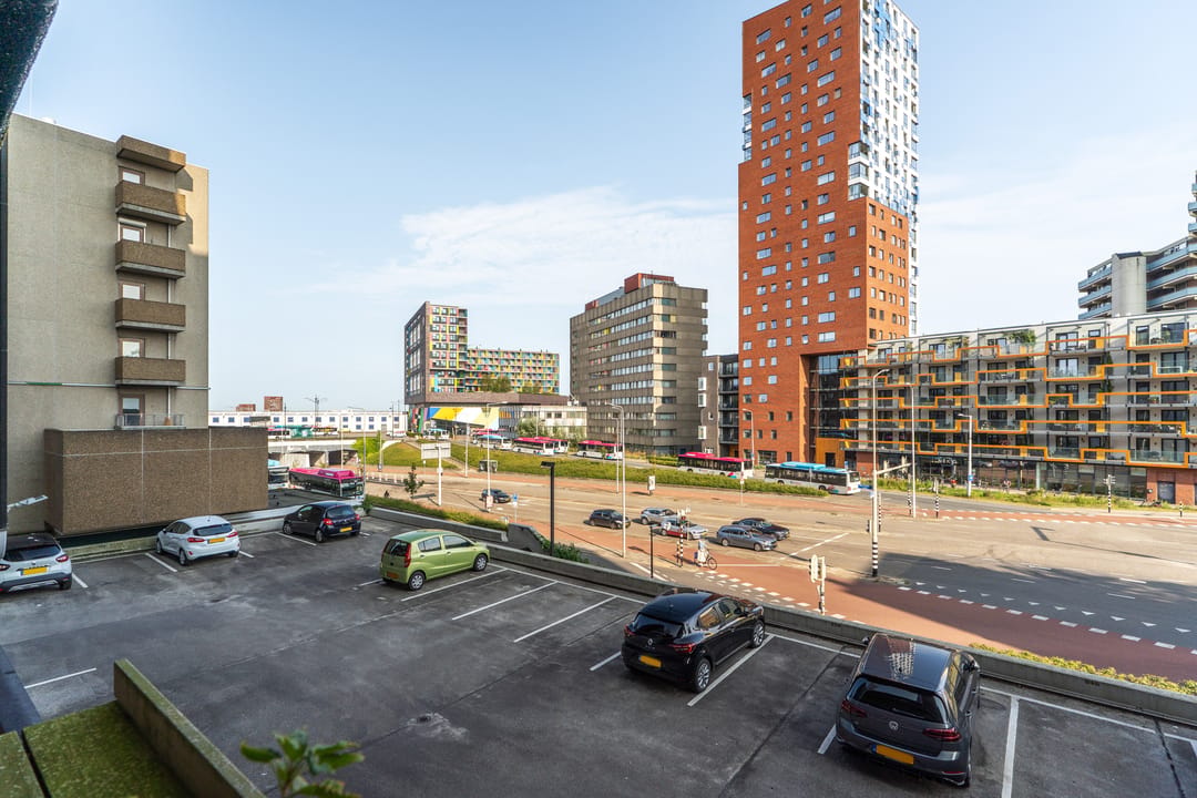 Light apartment with balcony and private parking in Nijmegen city center — 30