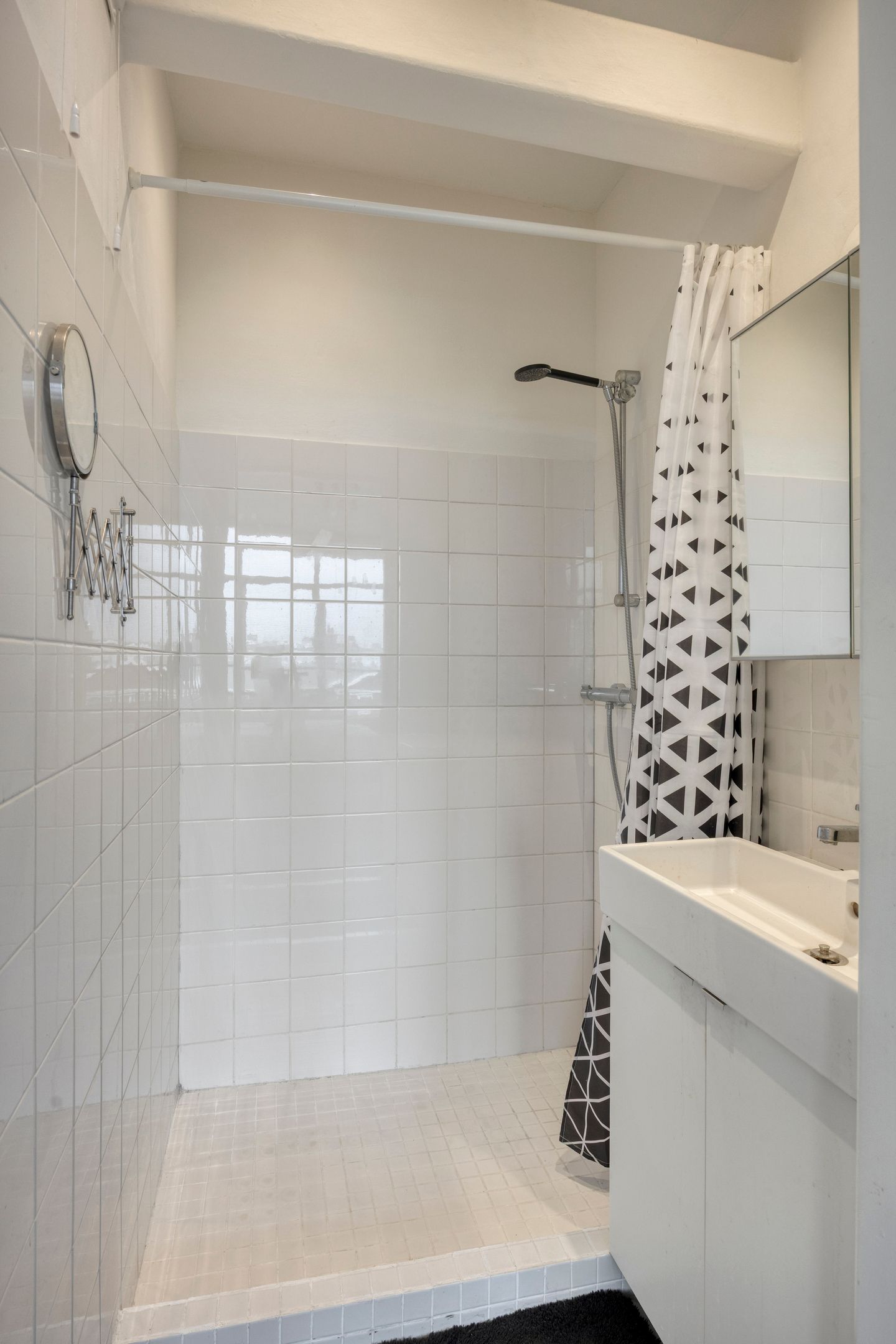 Foto 30 van Stokroosstraat 127