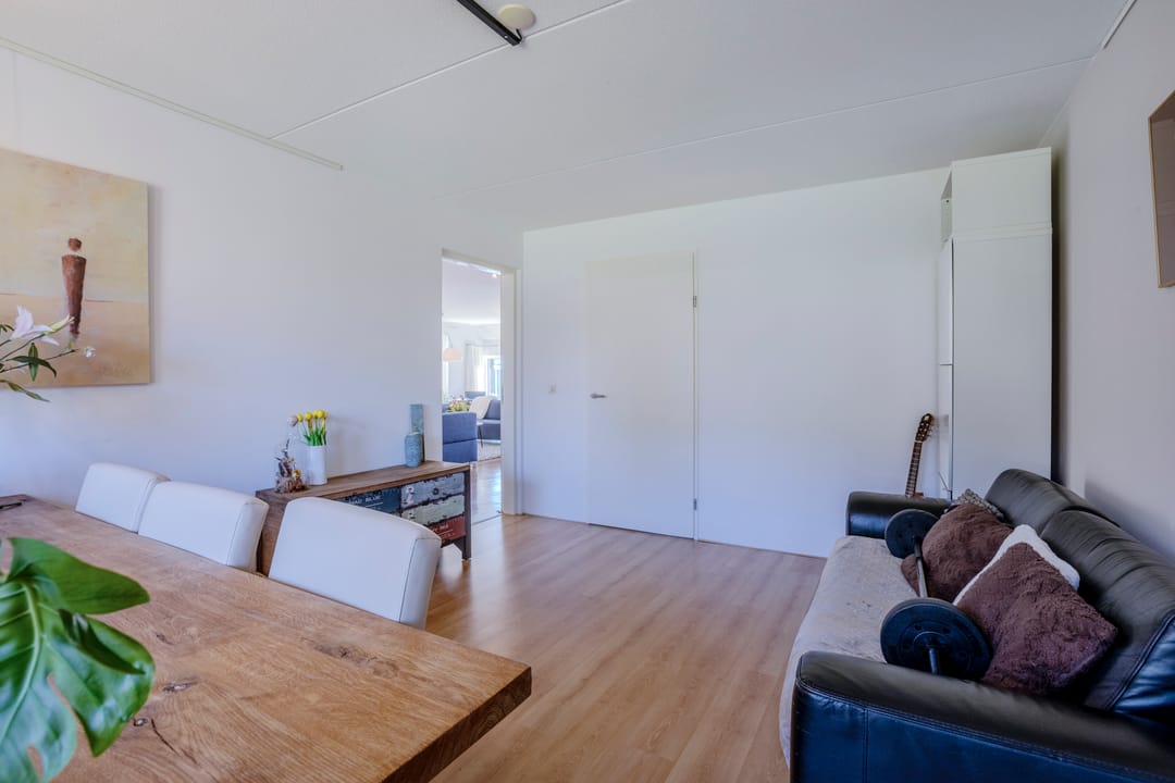 Foto 17 van Burg.van der Grondenstraat 32-A