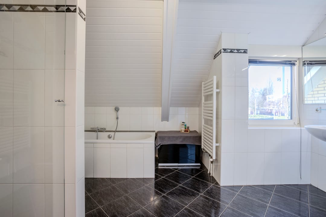 Foto 31 van Burg.van der Grondenstraat 32-A