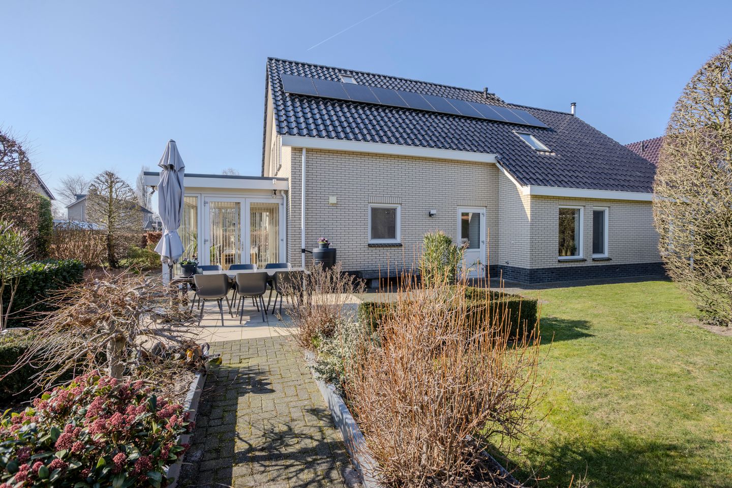 Foto 49 van Burg.van der Grondenstraat 32-A