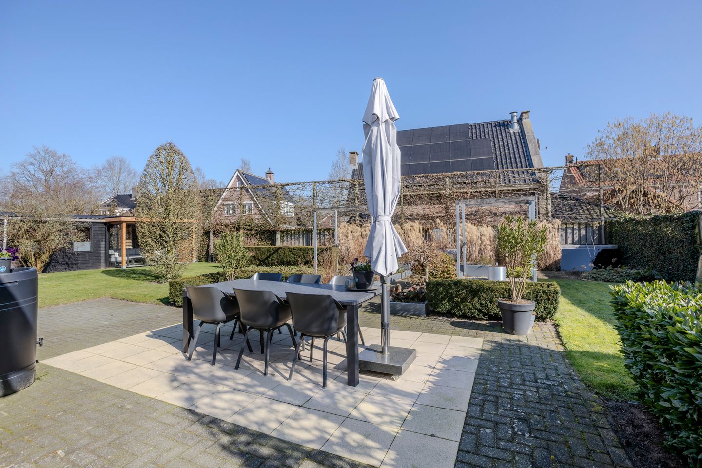 Foto 50 van Burg.van der Grondenstraat 32-A