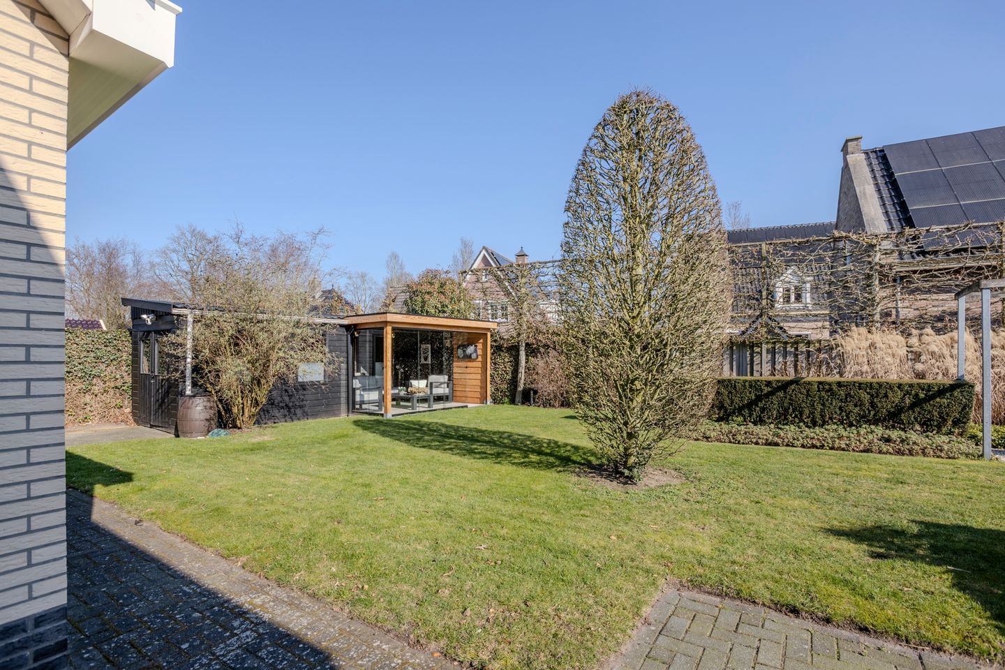 Foto 55 van Burg.van der Grondenstraat 32-A