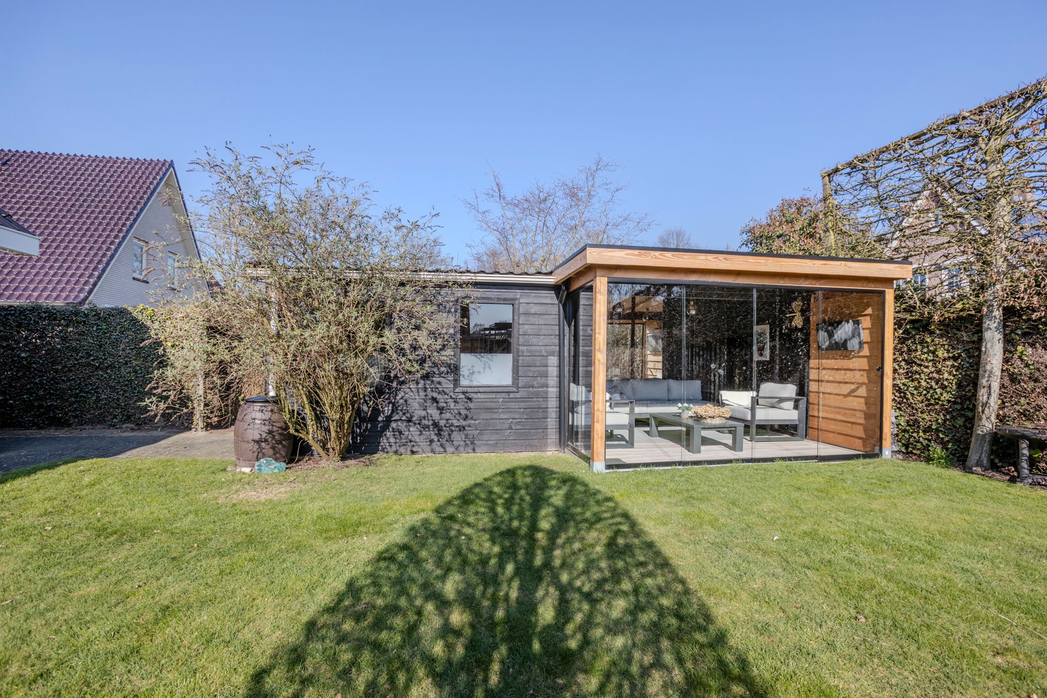 Foto 57 van Burg.van der Grondenstraat 32-A