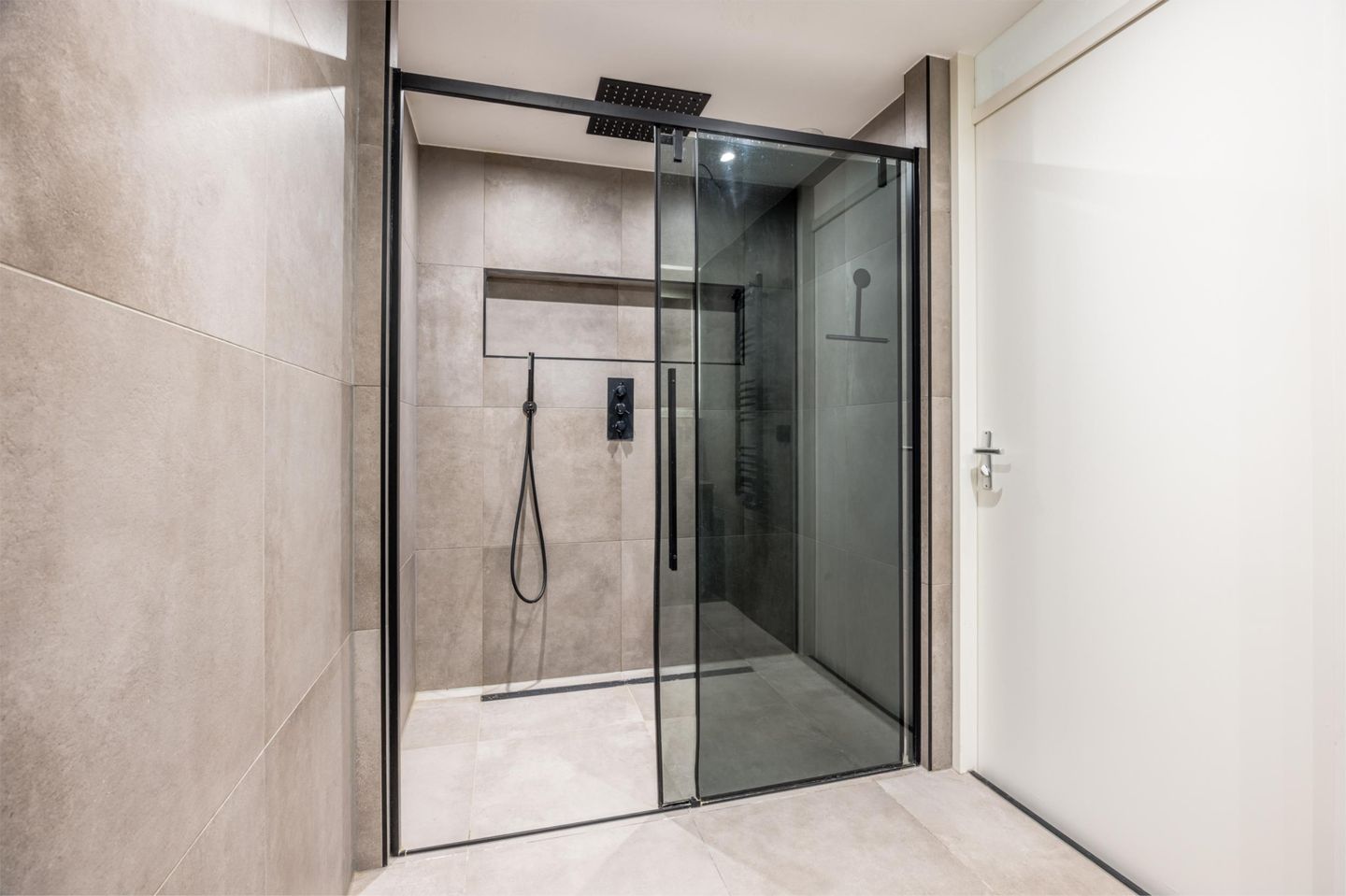 Foto 50 van Pegasusweg 116-C