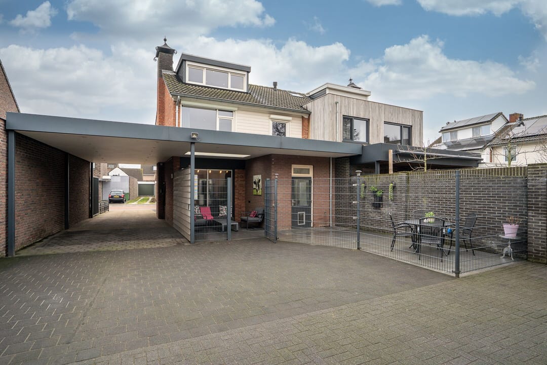 Photo 23 of Limburgstraat 19